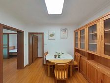 购物方便 精装可拎包入住 正规商品房 带电梯 密度低 临地铁