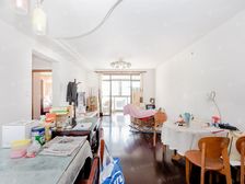 地铁口,价格真实可谈,楼层好,视野开阔,得房率高,配套齐全!