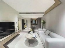 满五 出行方便 医疗配套成熟 产权清晰 正南朝向 精装修