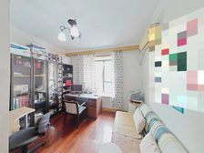 罗秀苑(南区) 出行方便 密度低 商圈成熟 双卫生间 商品房