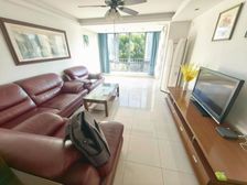 两房朝南,带三个阳台,电梯中区,锦江乐园比较近,房子置换