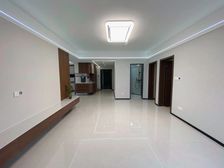 新上房源,好房出售,价格合理,随时看房!