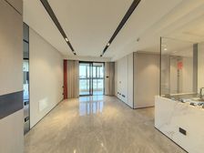 静安府东区 3室2厅 93.8平