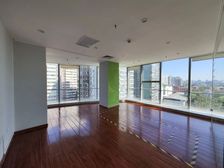 中关村人民192.39平公寓民用水电成本低 双地铁 数码大厦