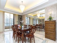 云中名邸,锦绣东方,上层名流居所,置业新典范,包含产权车位