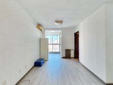 丰台彩虹城四区 满五简装一居 中层采光优