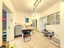 丰台石榴园北里 南北通透两居 满五简装 240万