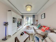 可以看公园,带子母车位,南北通两房 此房南北通透格局