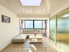 爱琴海景小区东区 65平1居 南东北向豪华装修 方便看房