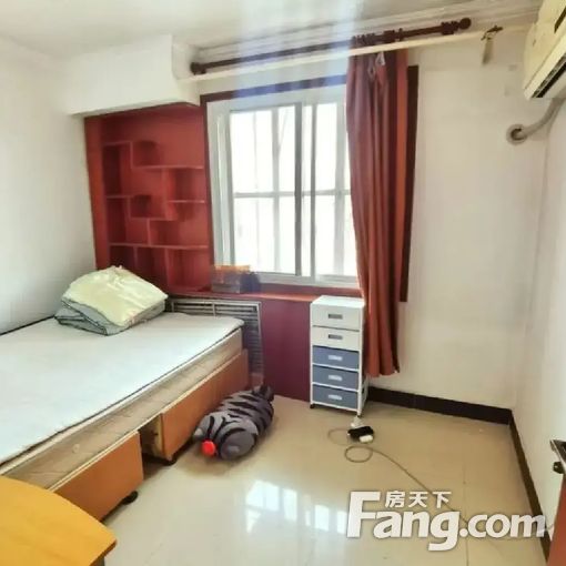  ����԰���� 2��1�� 8000Ԫ 