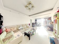 龙昌苑 3室2厅 134.98平