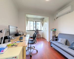 精装修 双南边套 次顶楼 不靠马路带电梯 有车位