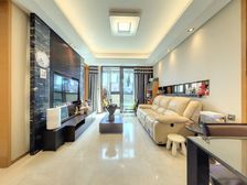 绿地海珀璞晖 3室2厅 100.12平