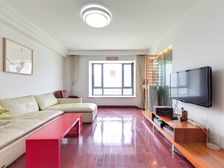 人气小区 中高区南北三房功能间齐全 生态环境棒 户型方正