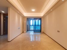 礼嘉天街一环 三居室 配套好 业主安心出售 公园环绕