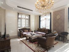 新江湾城稀少院子豪装合院别墅 业主诚意出售 看房方便 位置好