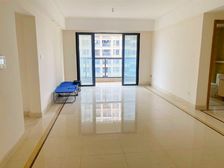 保利西雅图 全新未入住 4房2卫 南北对流 望花园 近广州南