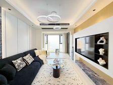 看朝天门大桥 看老街夜景 看江 视野无遮挡 业主非常安心卖