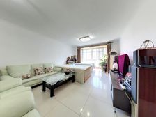 彩虹城二区 3室1厅 121.3平