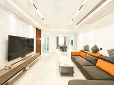 精装修(接受置换)首.付可交房 带固定车位