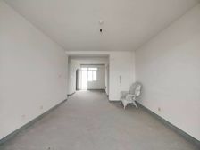 8号线联航路,清水毛坯正气三房,原动迁满五, 看房随时有钥匙