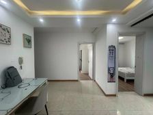 新上两房赠送阁楼!独代理有钥匙!房东新房已定!产权清晰无