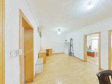 华高一村 2室1厅1卫 简装修 248万元