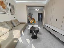 七中学区前进街小学五洲国际全阳两居室拎包入住老证