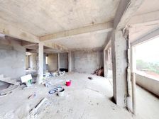 高尔夫湘江畔,叠墅复式 毛坯 二中 电梯四房 诚心卖