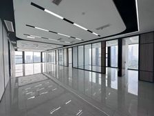 东盟写字楼 华丰城华润龙光九洲 386平双面采光 无敌视野