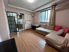 一楼阳光房, 客厅有窗, 精装修拎包入住。行知路口附近