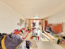 西山枫林一二期 小区中间层位置 电梯9层 东南向 全明户型