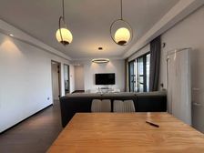 万科棠樾精装4房 双卫生间 居住密度低 高楼层视野无遮挡