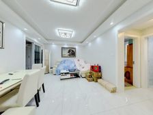 东岸新里 2室2厅 74.04平