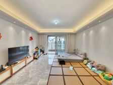 世博园旁8层洋房四室两厅一厨两卫典型四叶草户型