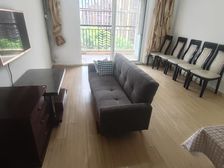 近高铁站 近华为基地 小3房 满五 南北通透 电梯房 楼龄新