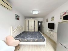 地铁口 单价可破四 南北两房 采光刺眼 带车位 深井可推