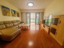 同户2150成交,接受市场诚意出,有车位,满五年唯Y。