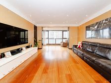 仁恒河滨城(一期) 带电梯 停车方便 豪华精装 南北通透