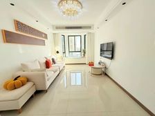 不靠高速 中间楼层 精装修可拎包入住 看房有钥匙 随时看