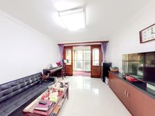 一楼超大院子两房两厅2003年,业主定好新房着急卖