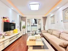 天禧嘉苑(东区) 3室2厅2卫 精装修 327万元