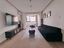 电梯凤凰楼层,南北通透,采光很好,精装修,价格可谈,