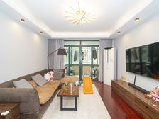 金沙雅苑一期 黄金三楼,房屋精装修四年,出门地铁口