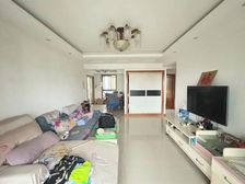 前滩南+8号线联航路+电梯中楼层南北三房+满5V1