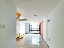 人气好房,租4000,送子母车位,有红本可明火,有钥匙看