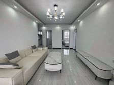 次顶楼 装修全送 只为卖个有缘人 出门就是云间书包 速来看