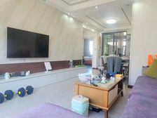 婚房装修 家电齐全拎包入住 全天采光无遮挡嘎嘎板正
