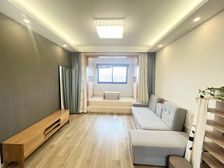 高楼层视野无遮挡 朝南阳光好 交通便利 有电梯 近地铁