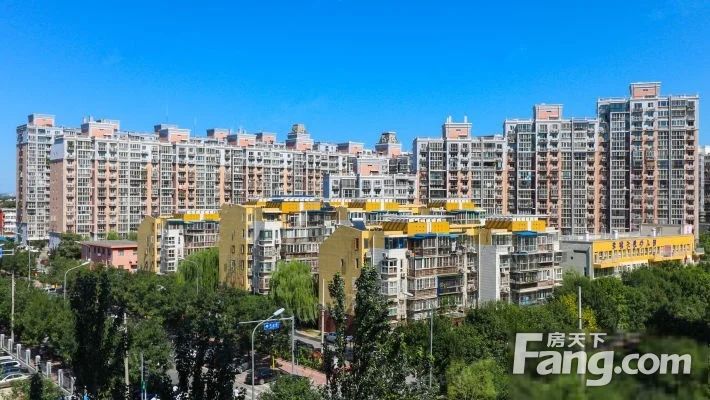 小区相关图